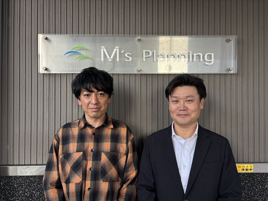 目線を合わせた提案が決め手。貿易商社の複雑なIT基盤を支える、社外の「システム部門」としての信頼感。